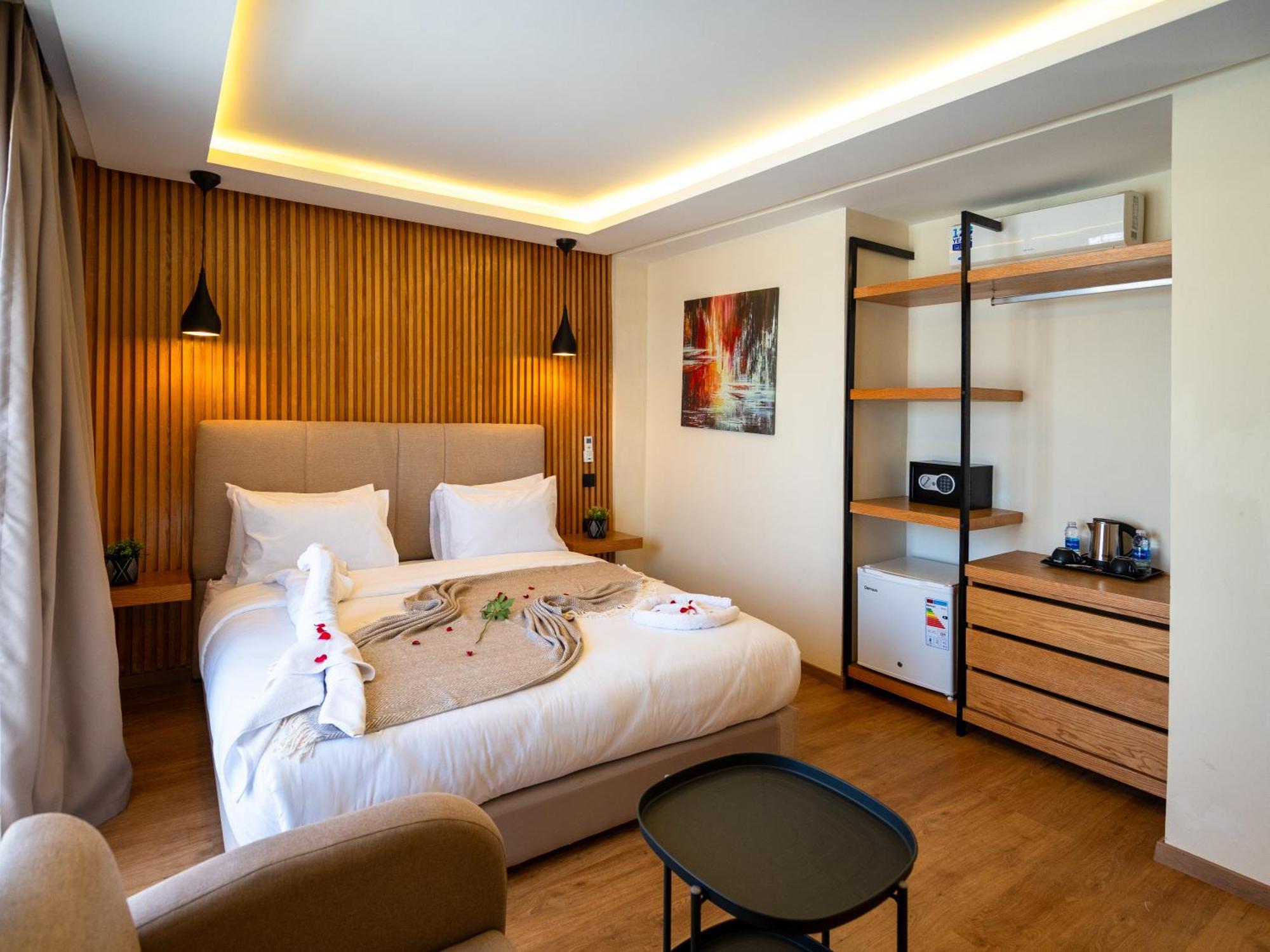 Unico Hotel Maarif Касабланка Экстерьер фото